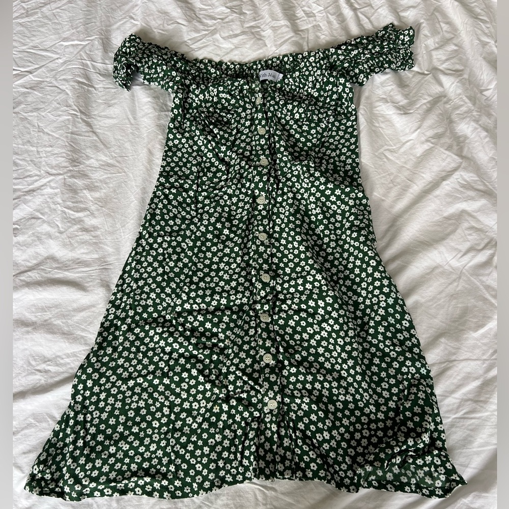 With Jean Isabella Green Floral Dress - Picture 2 of 3